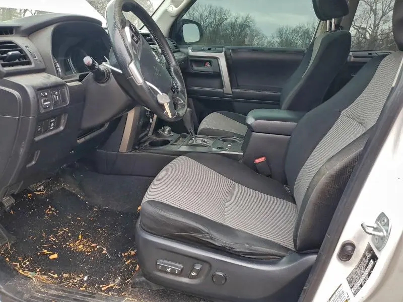 2014 TOYOTA 4RUNNER SR5  