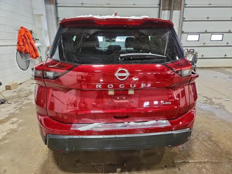 2025 NISSAN ROGUE SV  