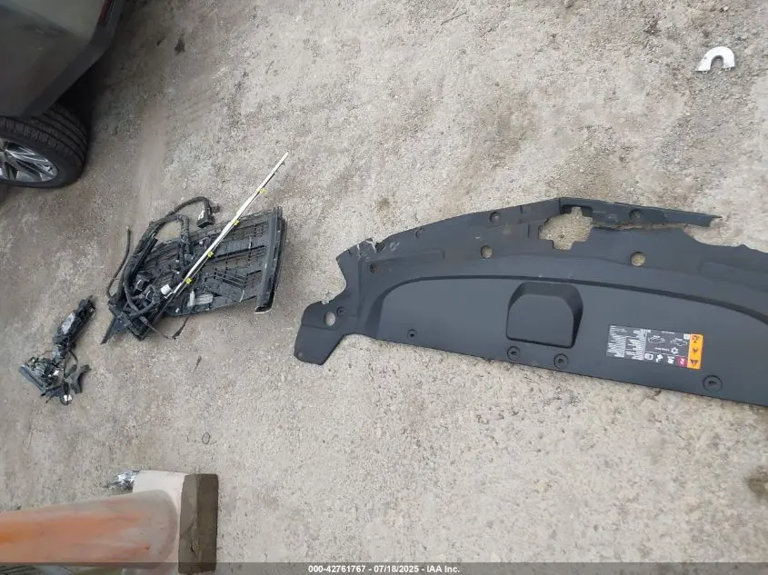 2020 CADILLAC ESCALADE ESV 4WD PREMIUM LUXURY