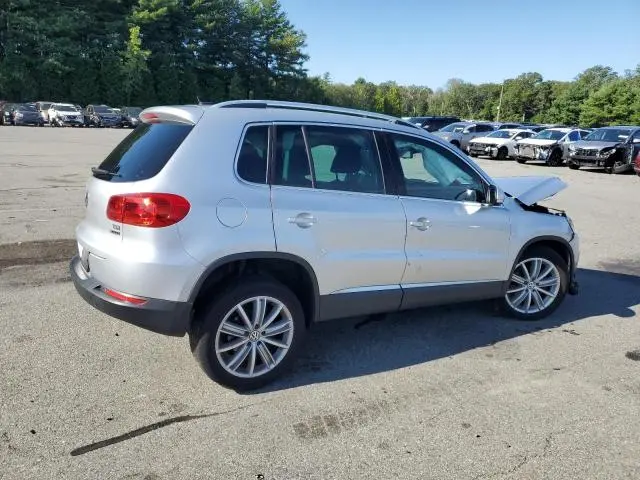 2016 VOLKSWAGEN TIGUAN S  