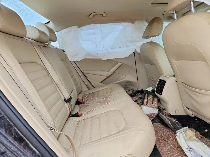 2017 VOLKSWAGEN PASSAT SEL PREMIUM  