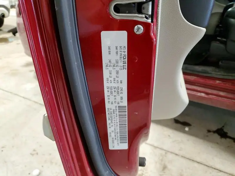 2015 CHRYSLER TOWN & COUNTRY TOURING  