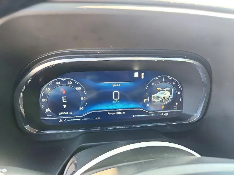 2023 CHEVROLET SUBURBAN C1500 LT  