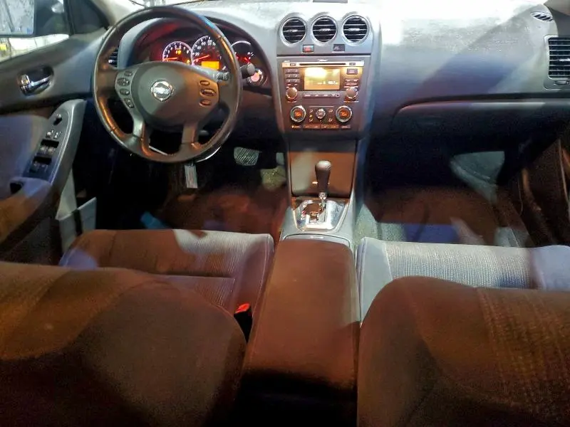 2010 NISSAN ALTIMA BASE  