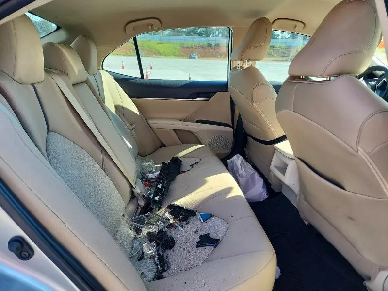 2022 TOYOTA CAMRY LE  