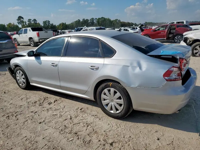 2013 VOLKSWAGEN PASSAT S  