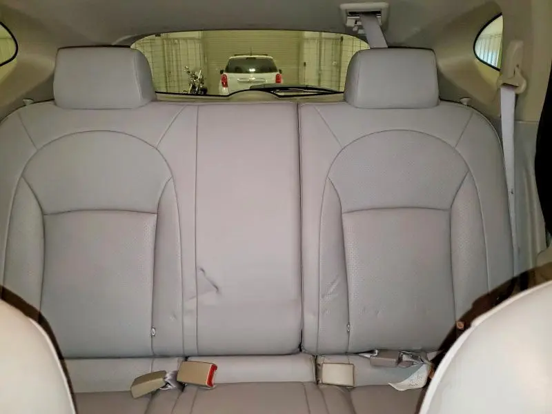 2010 NISSAN ROGUE S  