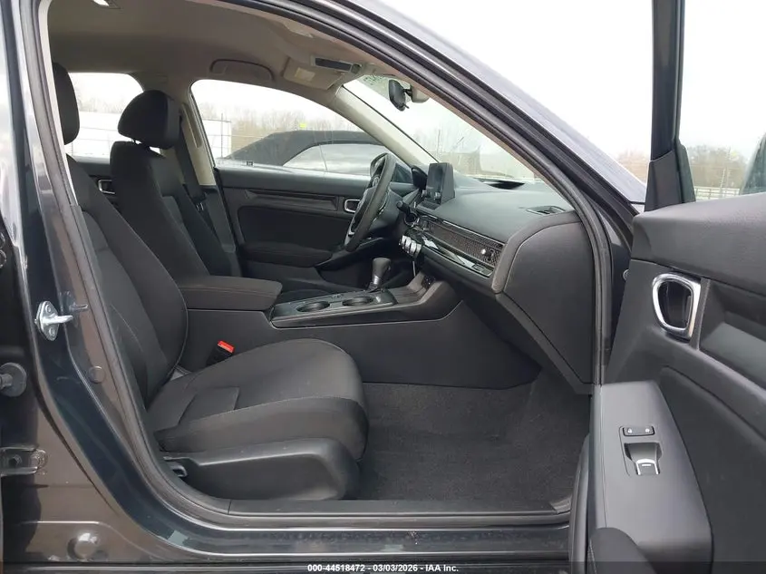 2025 HONDA CIVIC LX