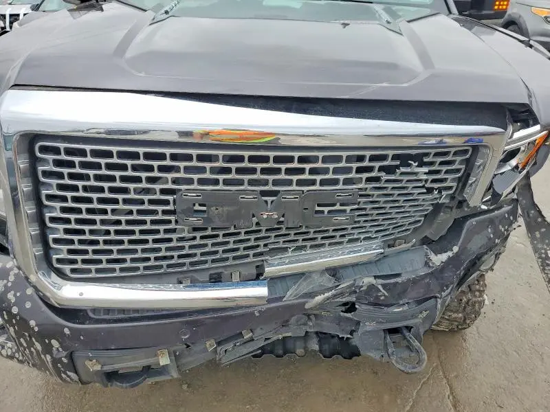 2016 GMC SIERRA K2500 DENALI  