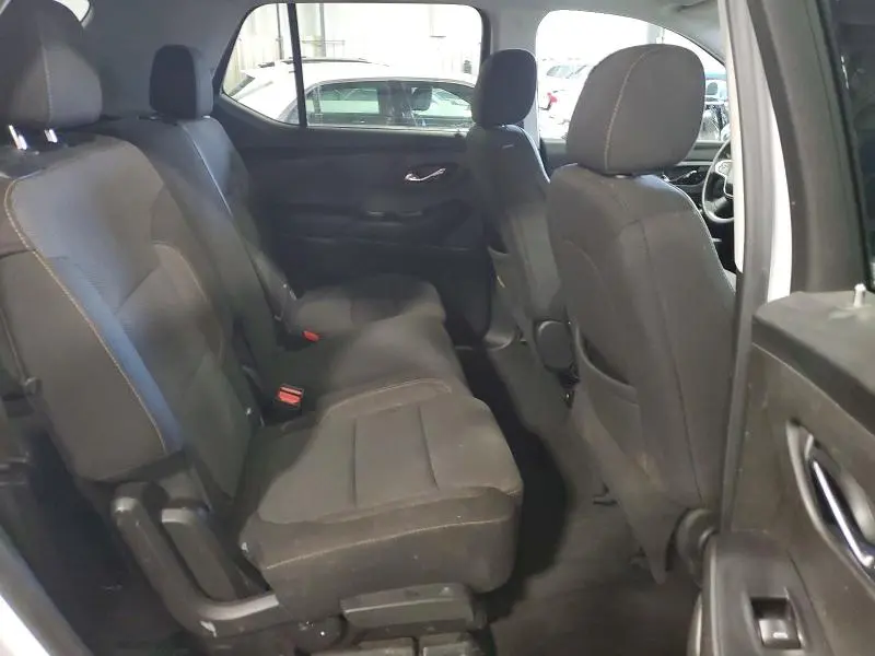 2021 CHEVROLET TRAVERSE LS  