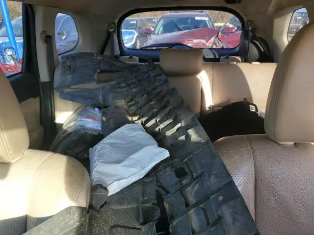 2014 MITSUBISHI OUTLANDER SE  