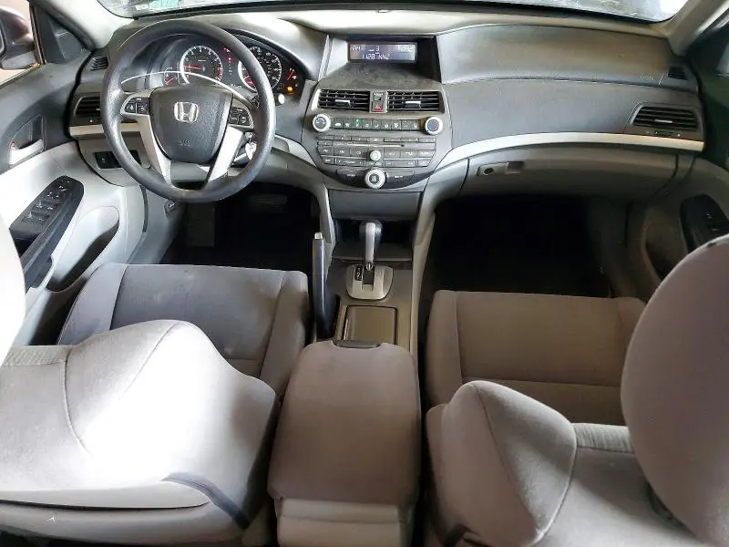 2011 HONDA ACCORD LXP  