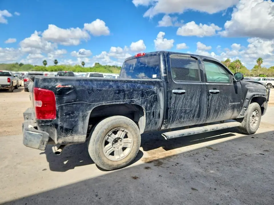 2011 CHEVROLET SILVERADO K1500 LS  