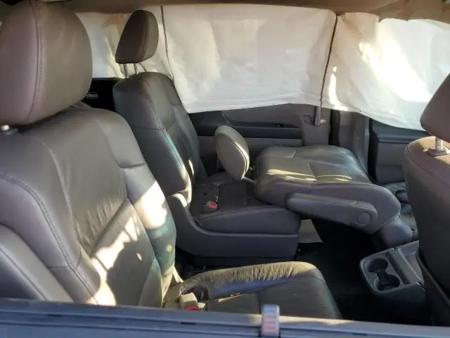 2011 HONDA ODYSSEY TOURING  