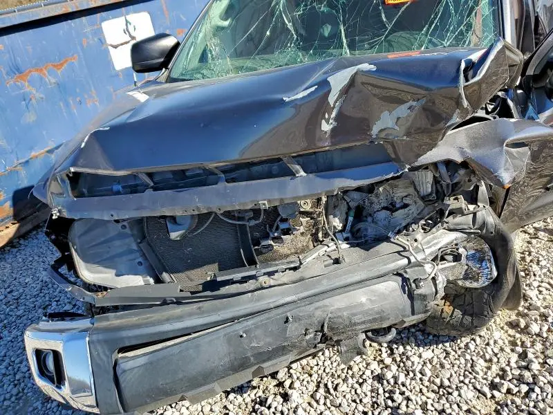 2019 TOYOTA TUNDRA CREWMAX SR5  