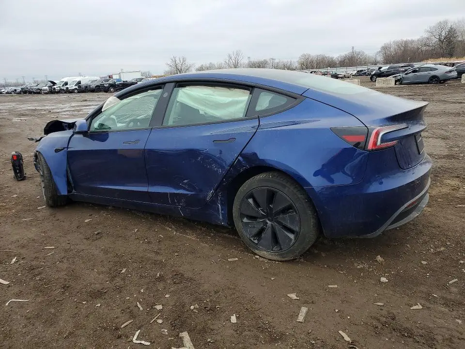 2026 TESLA MODEL 3   