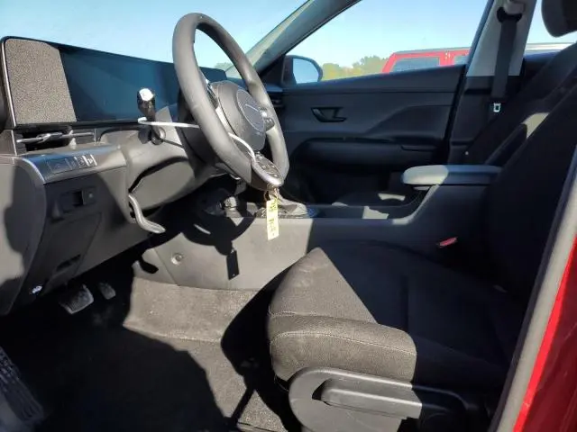 2024 HYUNDAI KONA SE  