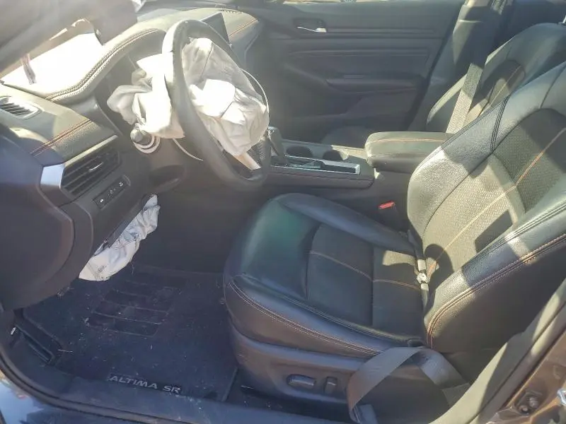 2021 NISSAN ALTIMA SR  