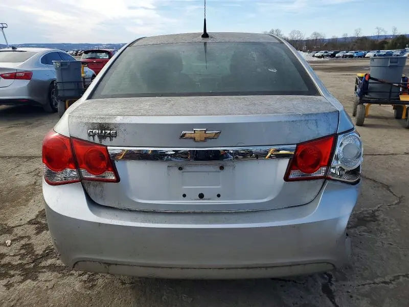 2013 CHEVROLET CRUZE LS  