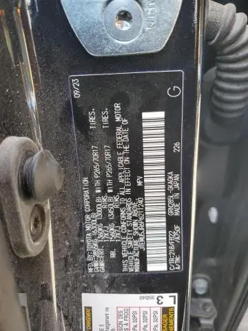 2023 TOYOTA 4RUNNER SE  