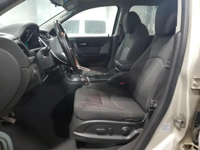 2015 CHEVROLET TRAVERSE LT  