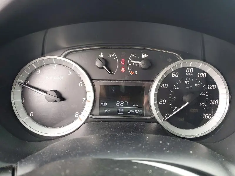 2014 NISSAN SENTRA SV  