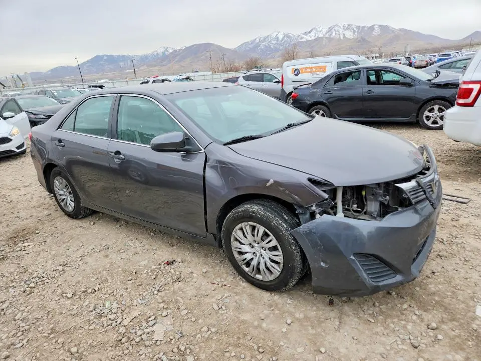 2014 TOYOTA CAMRY   