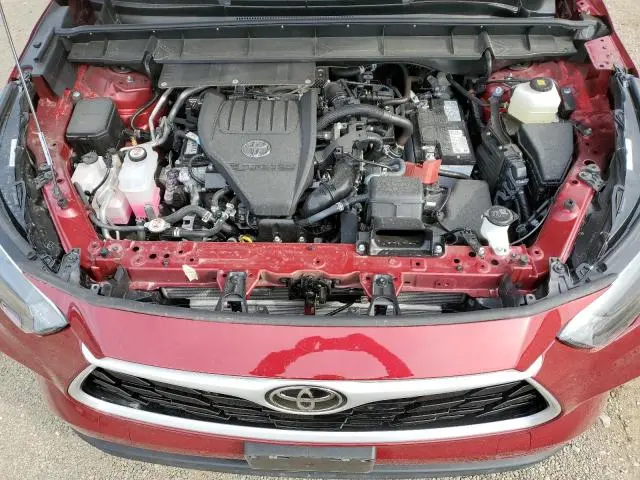 2025 TOYOTA HIGHLANDER LE  