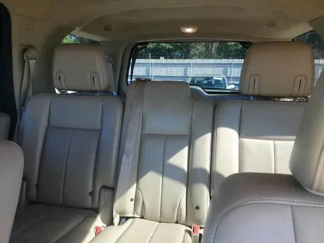 2010 FORD EXPEDITION XLT  