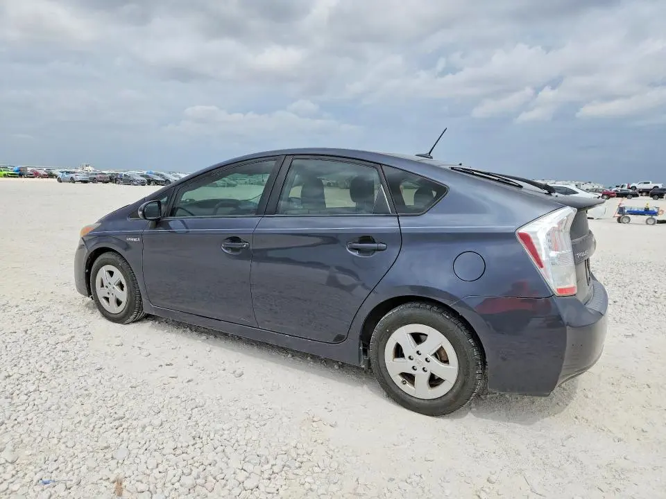 2011 TOYOTA PRIUS FOUR  