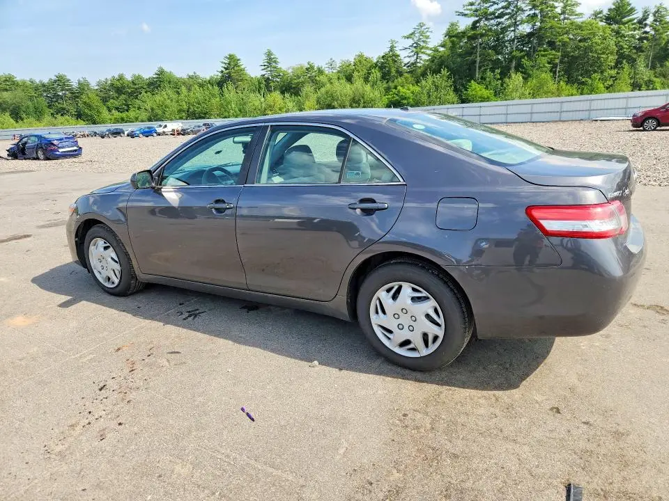 2011 TOYOTA CAMRY LE  