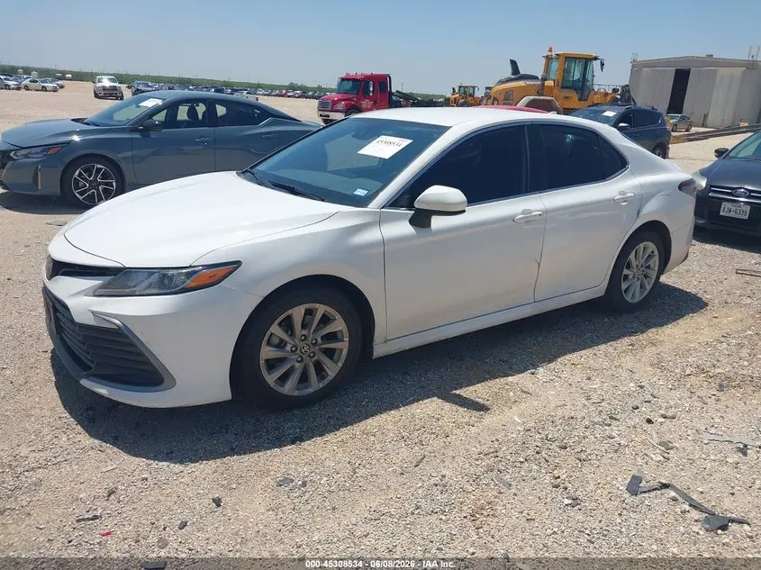 2022 TOYOTA CAMRY LE