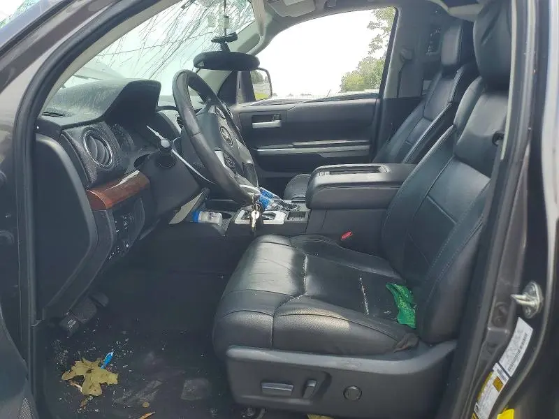 2014 TOYOTA TUNDRA CREWMAX LIMITED  
