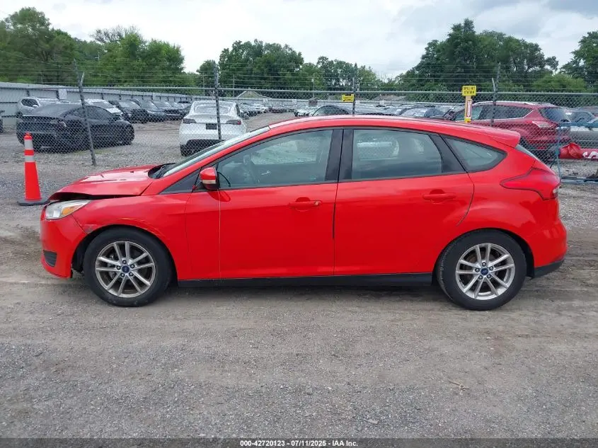 2016 FORD FOCUS SE