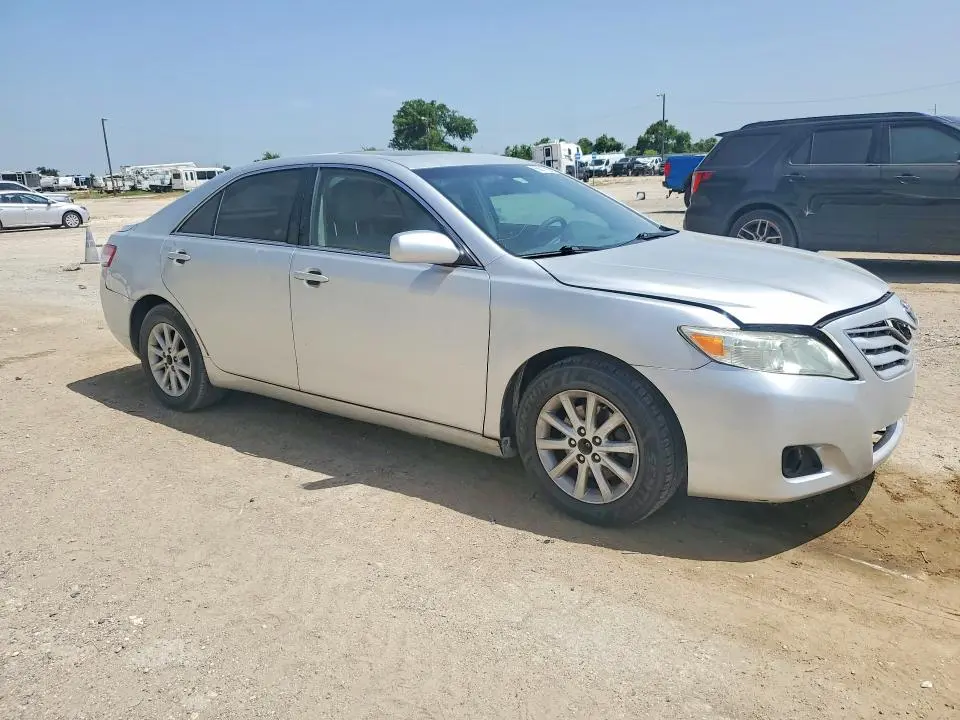 2011 TOYOTA CAMRY   