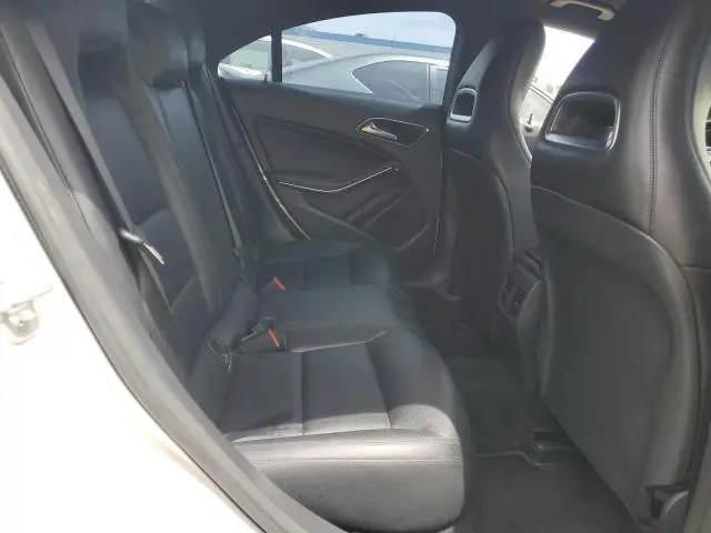 2014 MERCEDES-BENZ CLA 250  