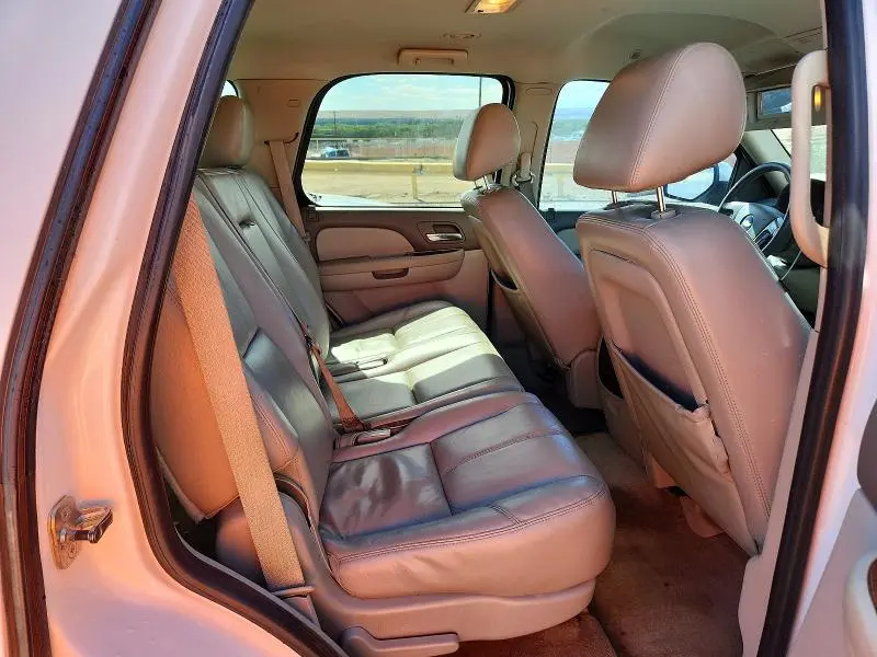 2011 CHEVROLET TAHOE K1500 LT  