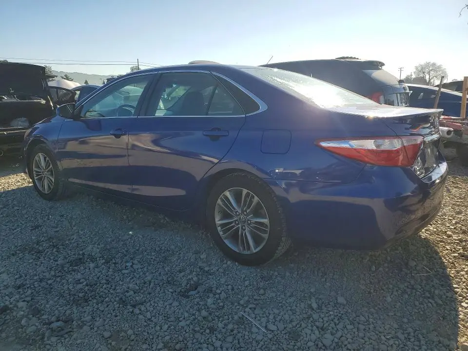 2016 TOYOTA CAMRY LE  