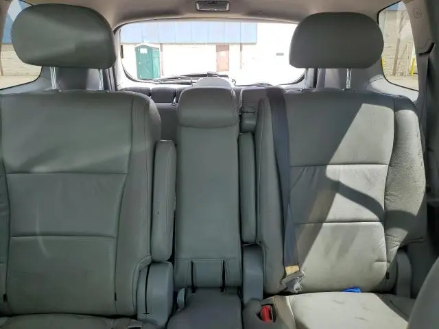2010 TOYOTA HIGHLANDER   