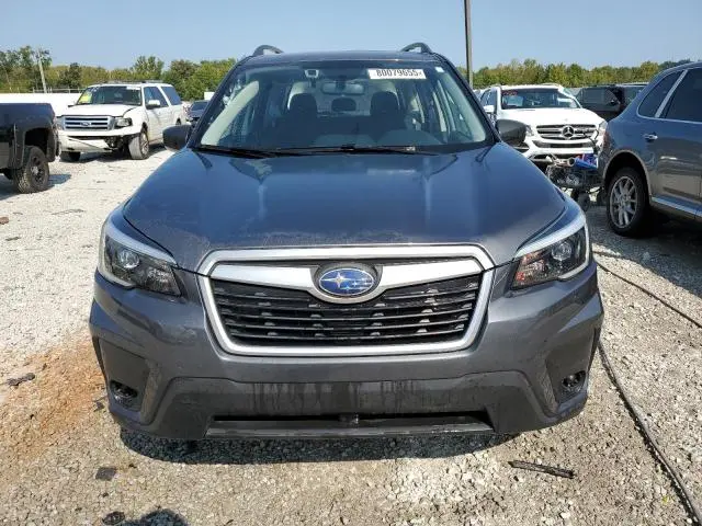 2021 SUBARU FORESTER   