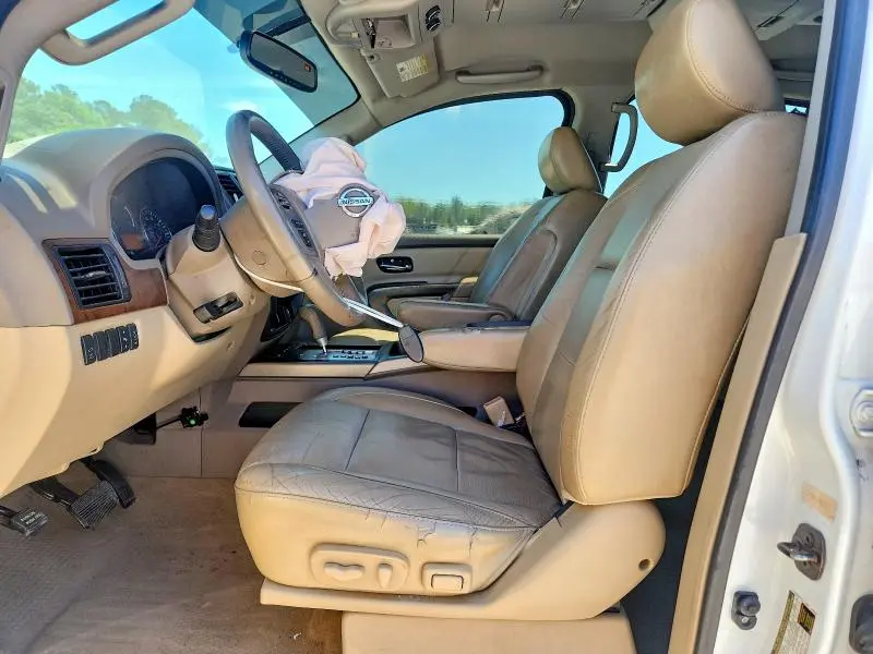 2015 NISSAN ARMADA SL  