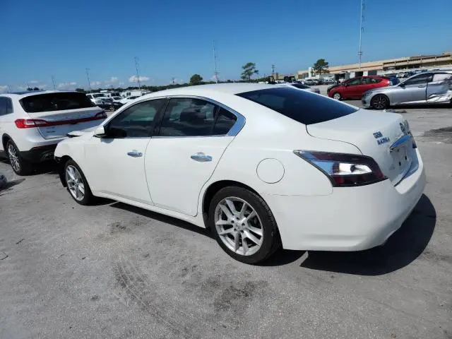 2012 NISSAN MAXIMA S  