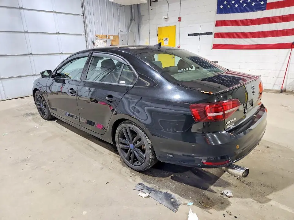 2018 VOLKSWAGEN JETTA SPORT  