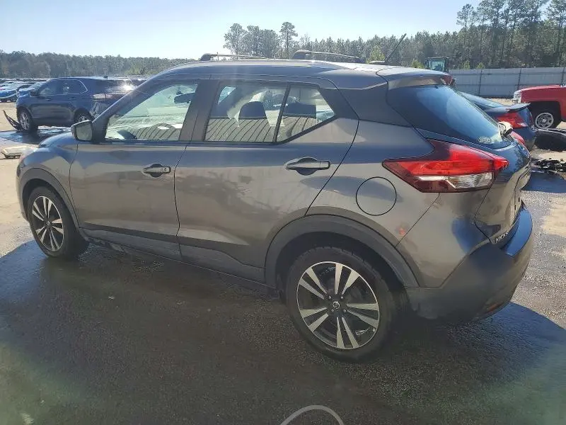 2019 NISSAN KICKS S  