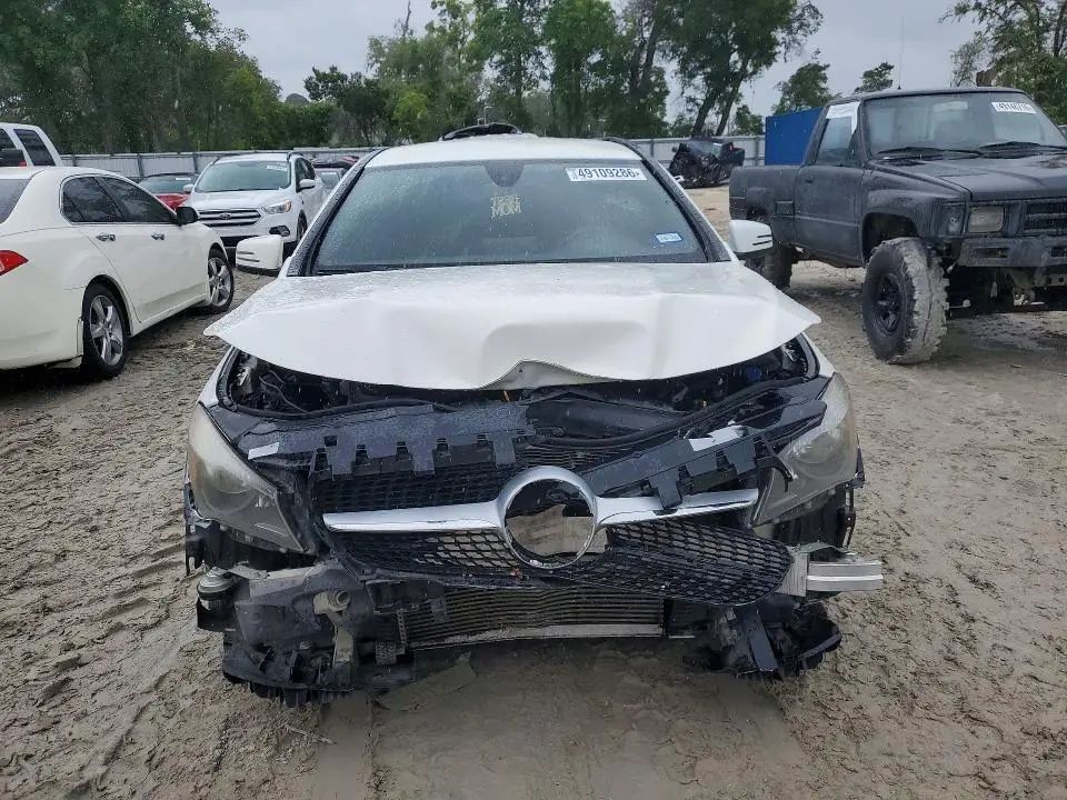 2016 MERCEDES-BENZ CLA 250  