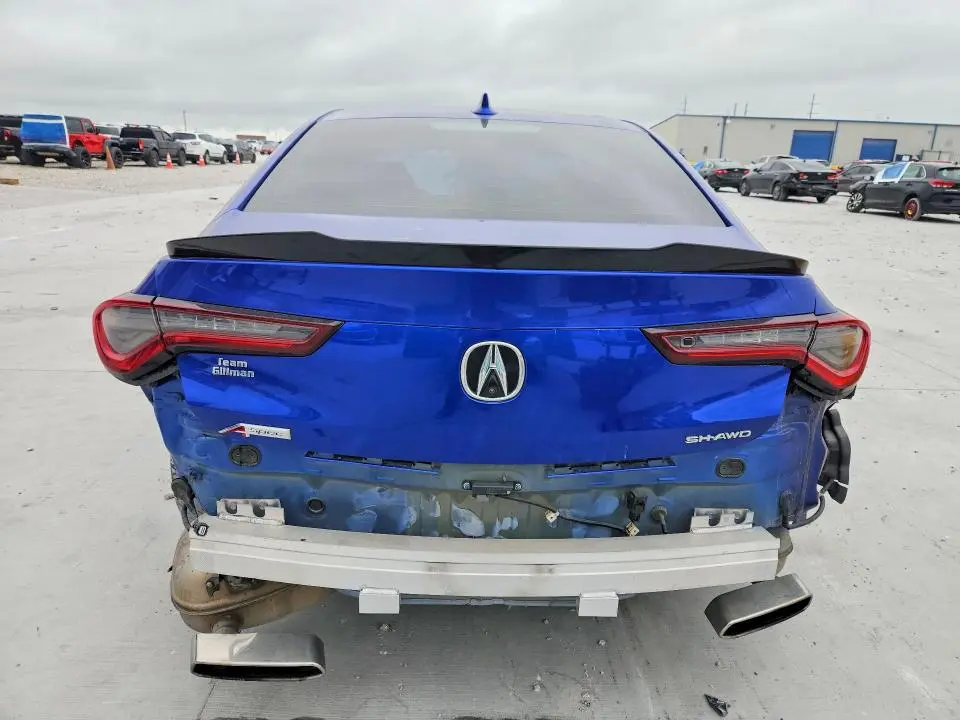 2022 ACURA TLX TECH A  