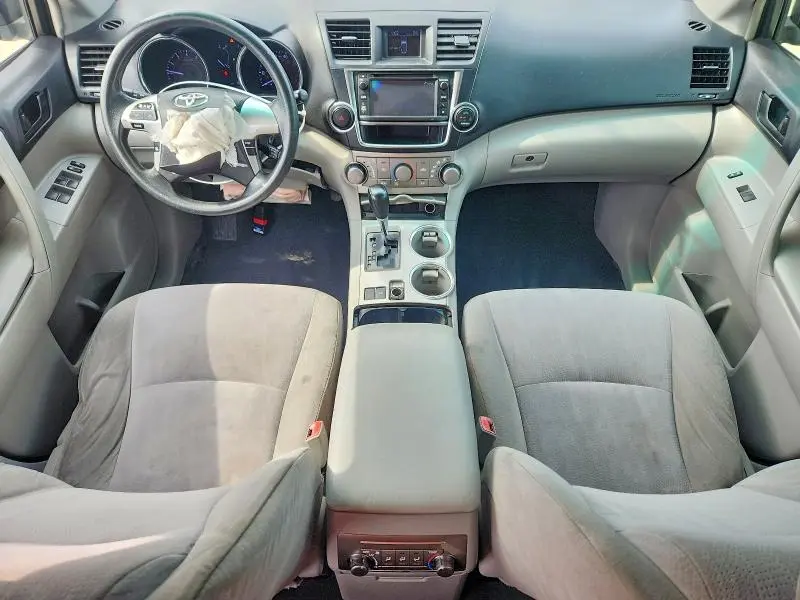 2013 TOYOTA HIGHLANDER BASE  