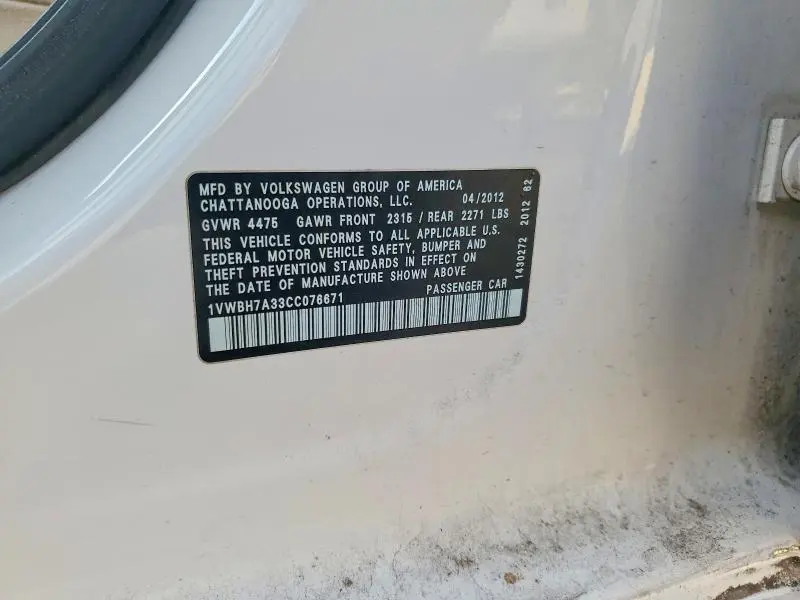 2012 VOLKSWAGEN PASSAT SE  