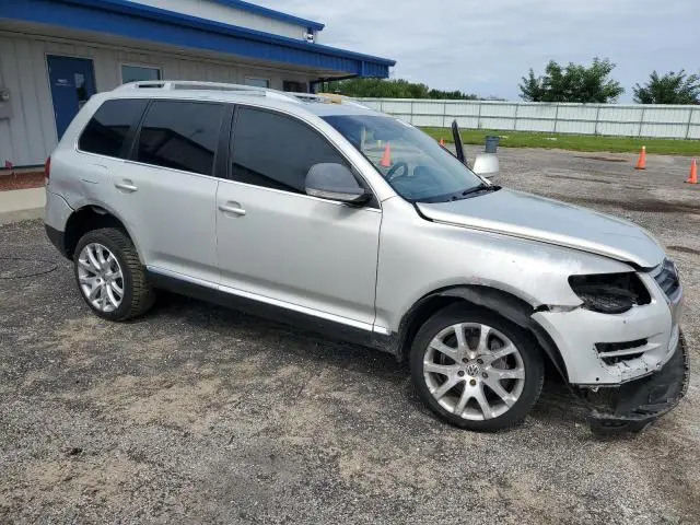 2010 VOLKSWAGEN TOUAREG TDI  
