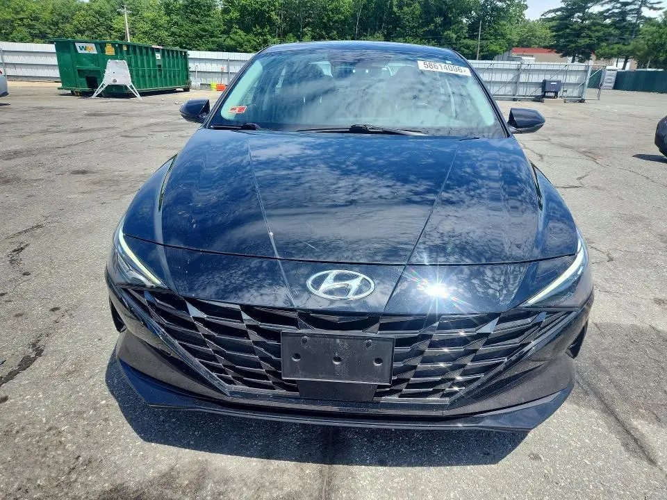 2022 HYUNDAI ELANTRA LIMITED  